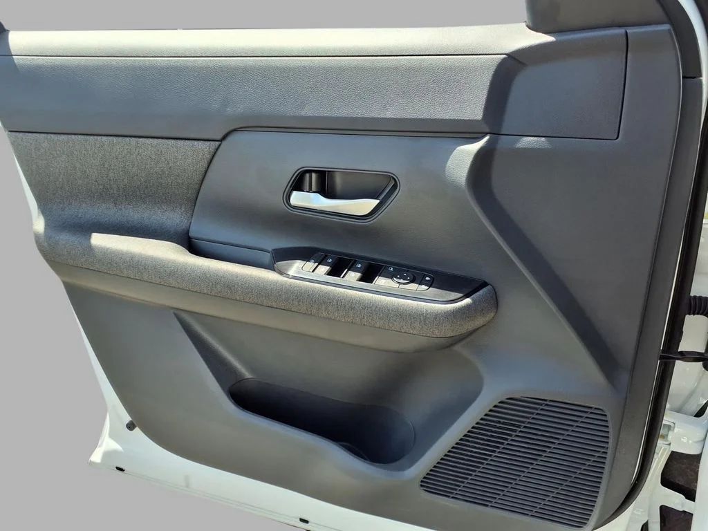 New 2026 White Nissan SV image 20