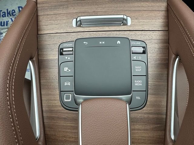 Used 2026 MANUFAKTUR Moonlight White Metallic Mercedes-Benz GLE 350 image 36