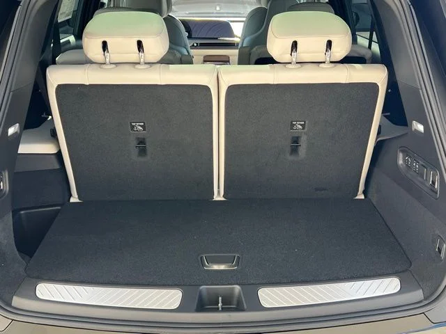 2026 Cadillac VISTIQ Sport - Photo 18
