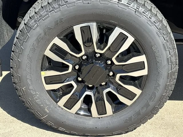2026 GMC Sierra 2500HD Denali Ultimate - Photo 10