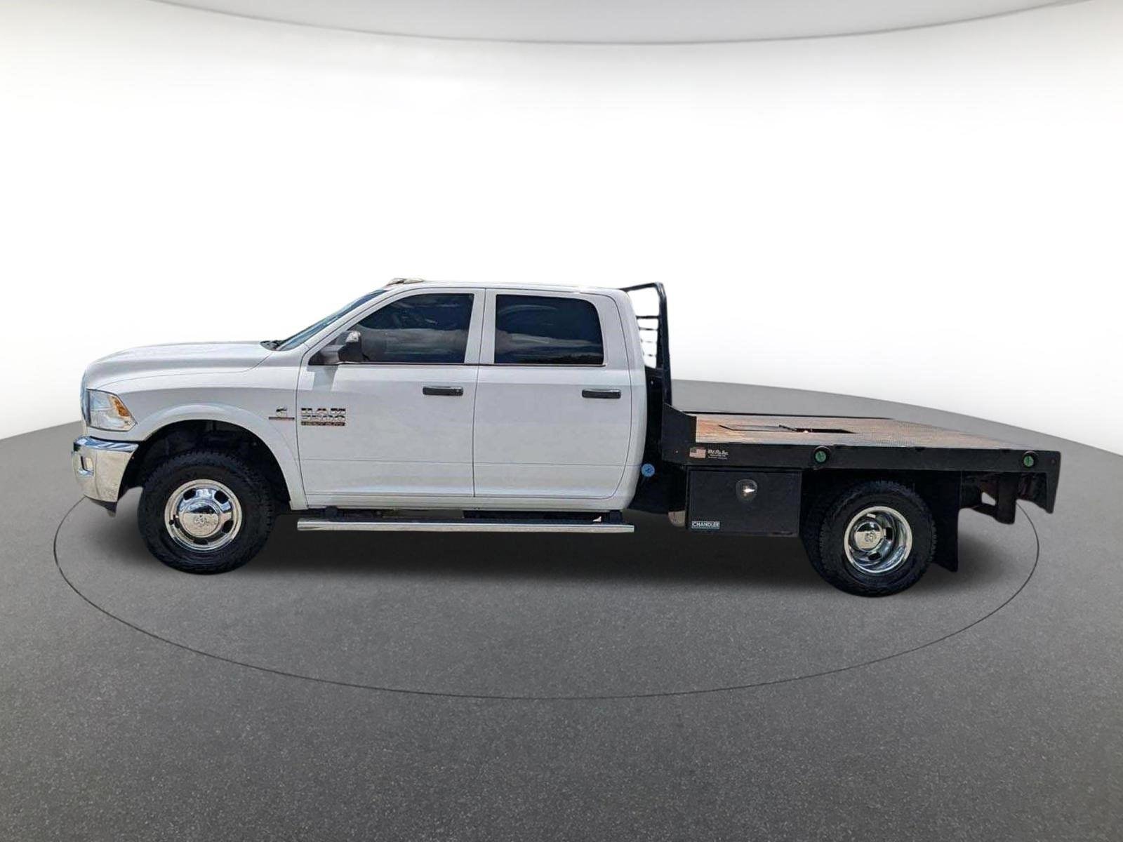 Used 2018 Bright White Clearcoat Ram Tradesman image 7