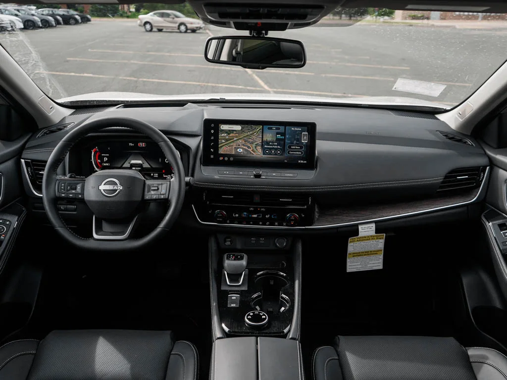 2026 Nissan Rogue Platinum - Photo 13