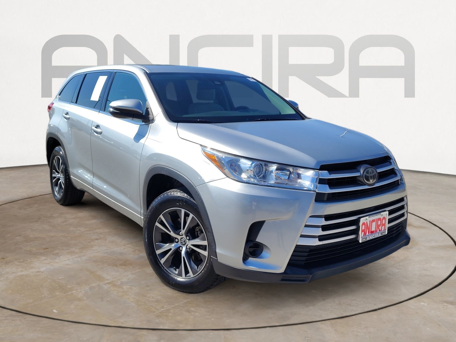 Used 2017 Celestial Silver Metallic Toyota LE image 4