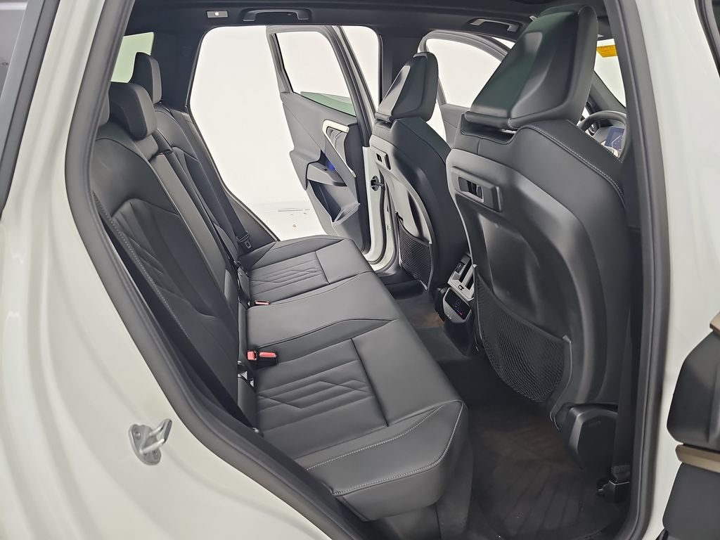 Certified Used 2025 Not Available BMW 30 xDrive image 13
