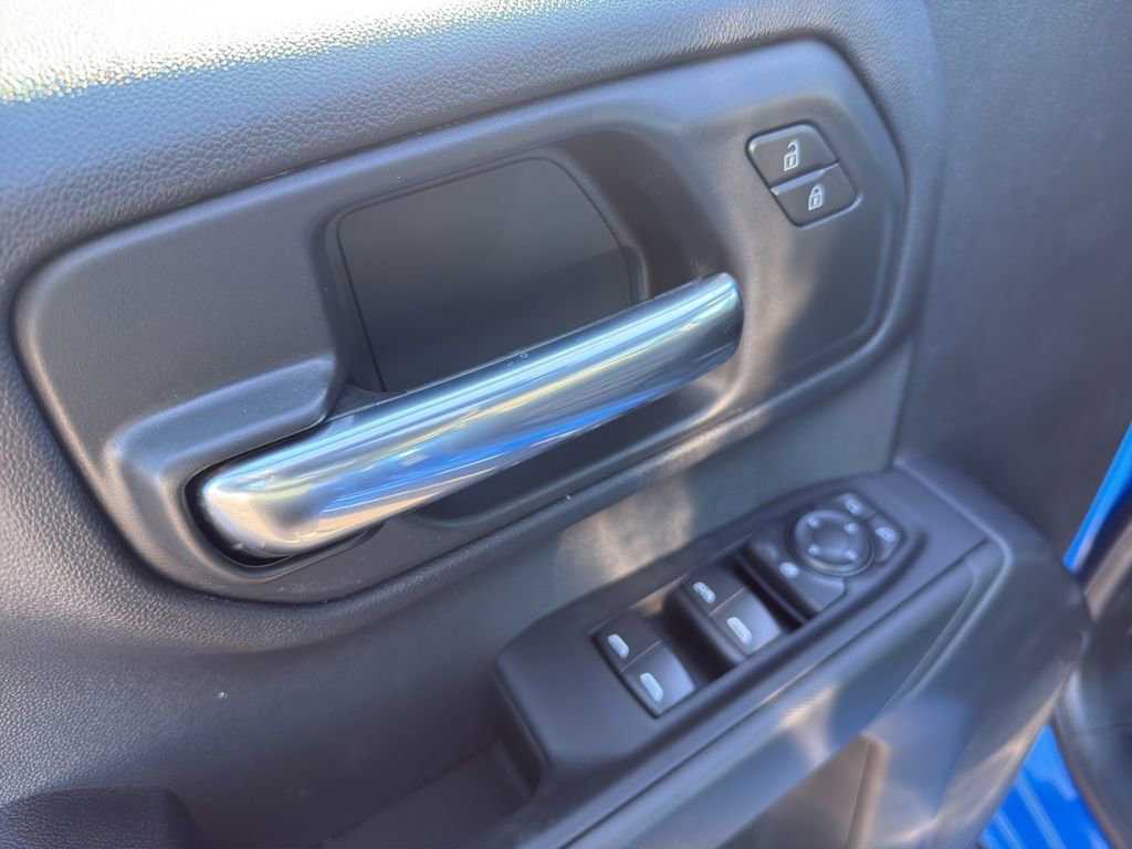 2026 Chevrolet Silverado 1500 Custom - Photo 12