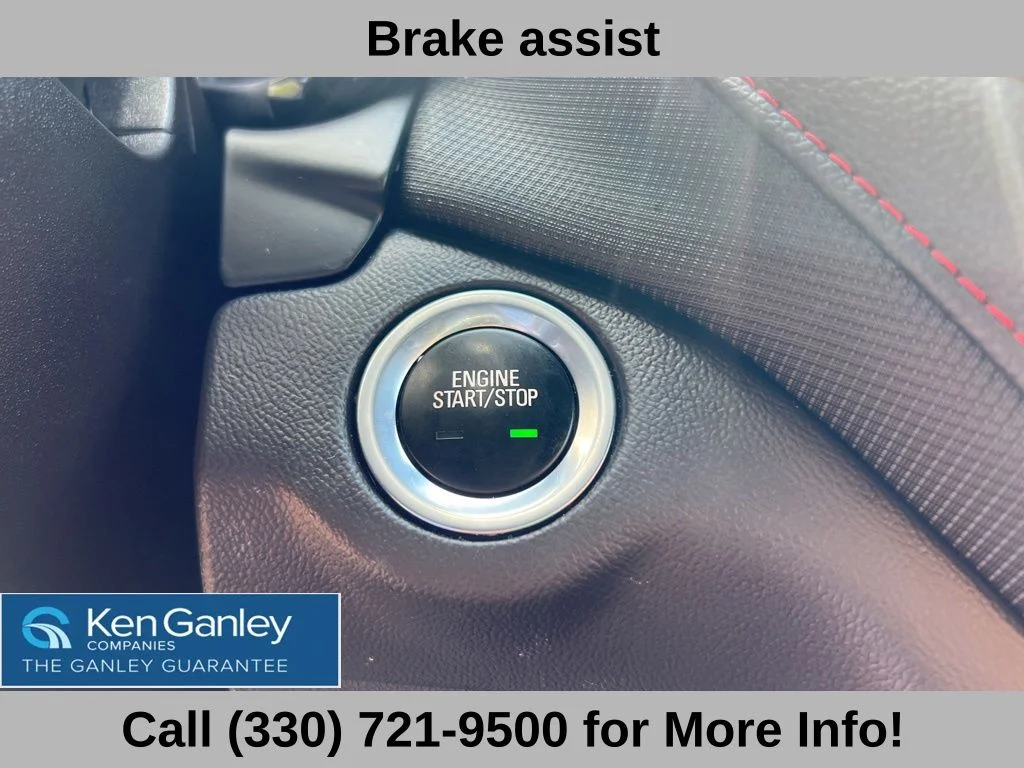 Used 2022 White Chevrolet RS image 37