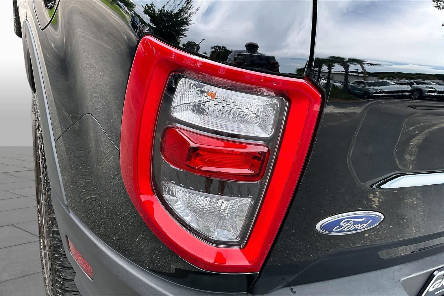 Used 2022 Shadow Black Ford Outer Banks image 29
