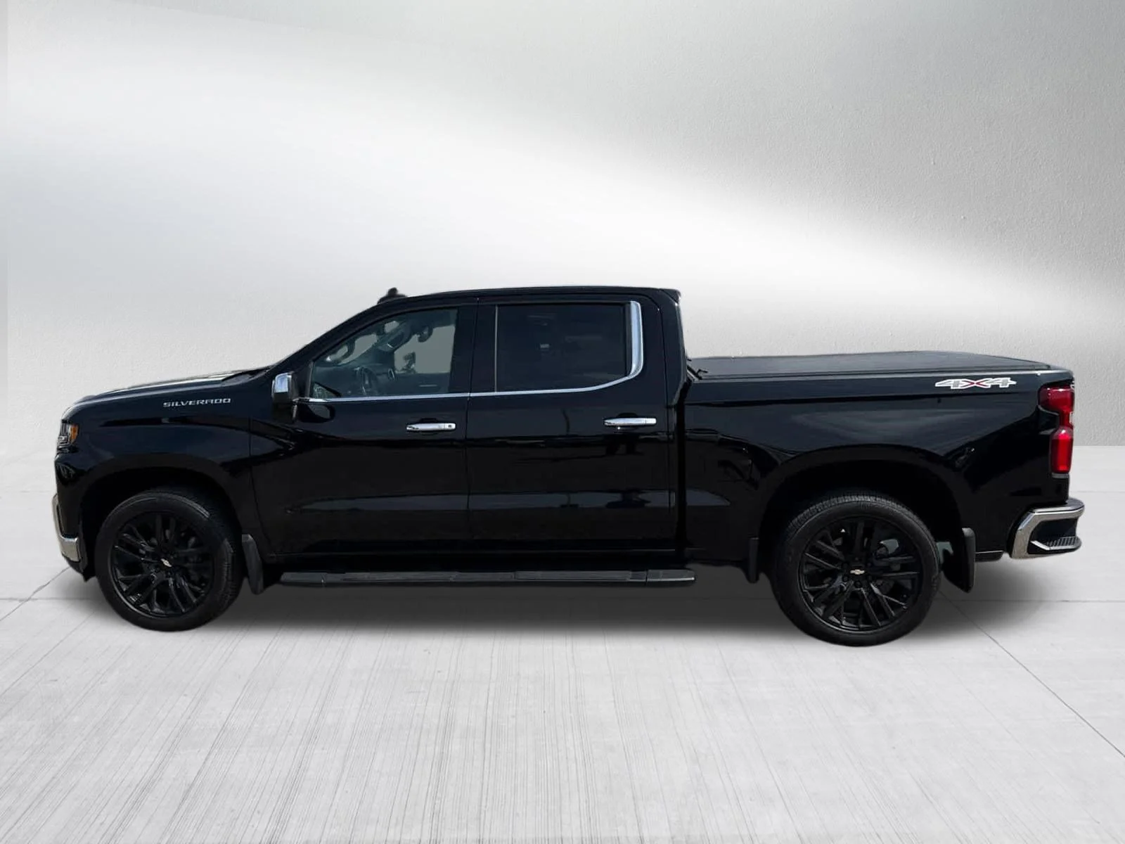 Used 2020 Black Chevrolet LTZ image 4