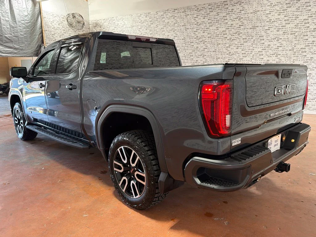 Used 2021 Dark Sky Metallic GMC AT4 image 5