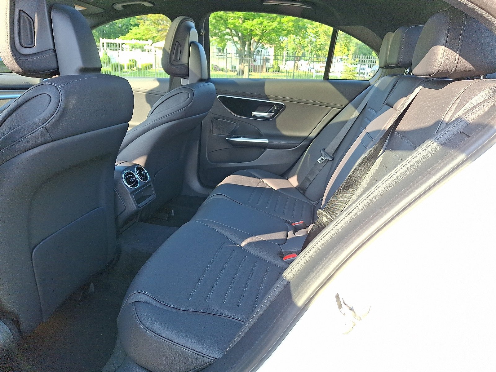 New 2026 Polar White Mercedes-Benz C 300 image 6