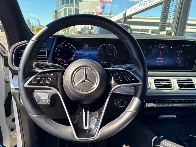 Used 2024  Mercedes-Benz GLE 450e image 13