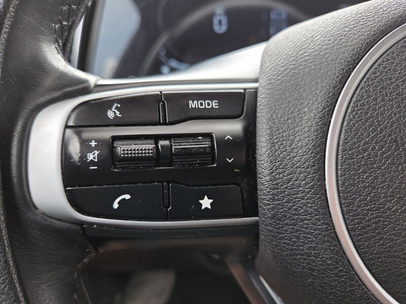 Used 2023 Black Kia X-Line image 12