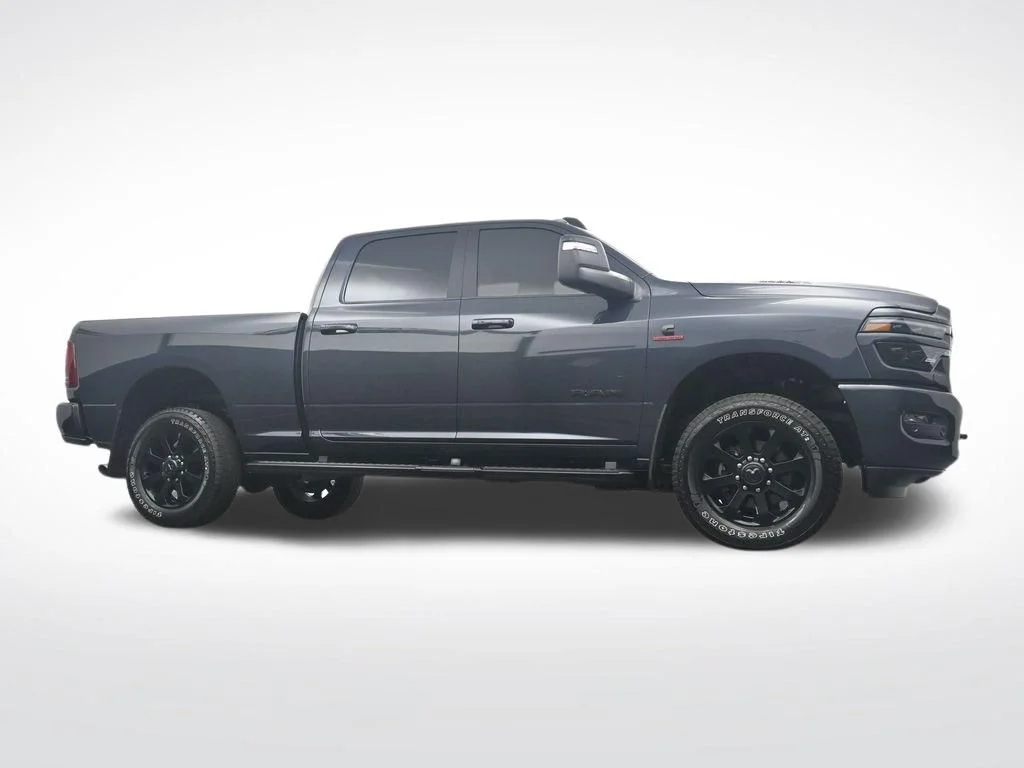 Used 2025 Blue Ram Laramie image 33