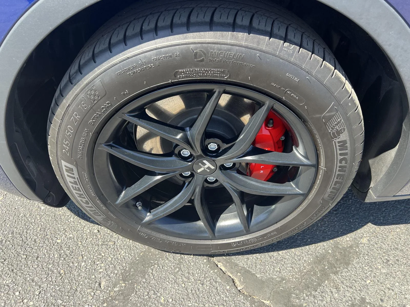 2022 Tesla Model Y Performance - Photo 10