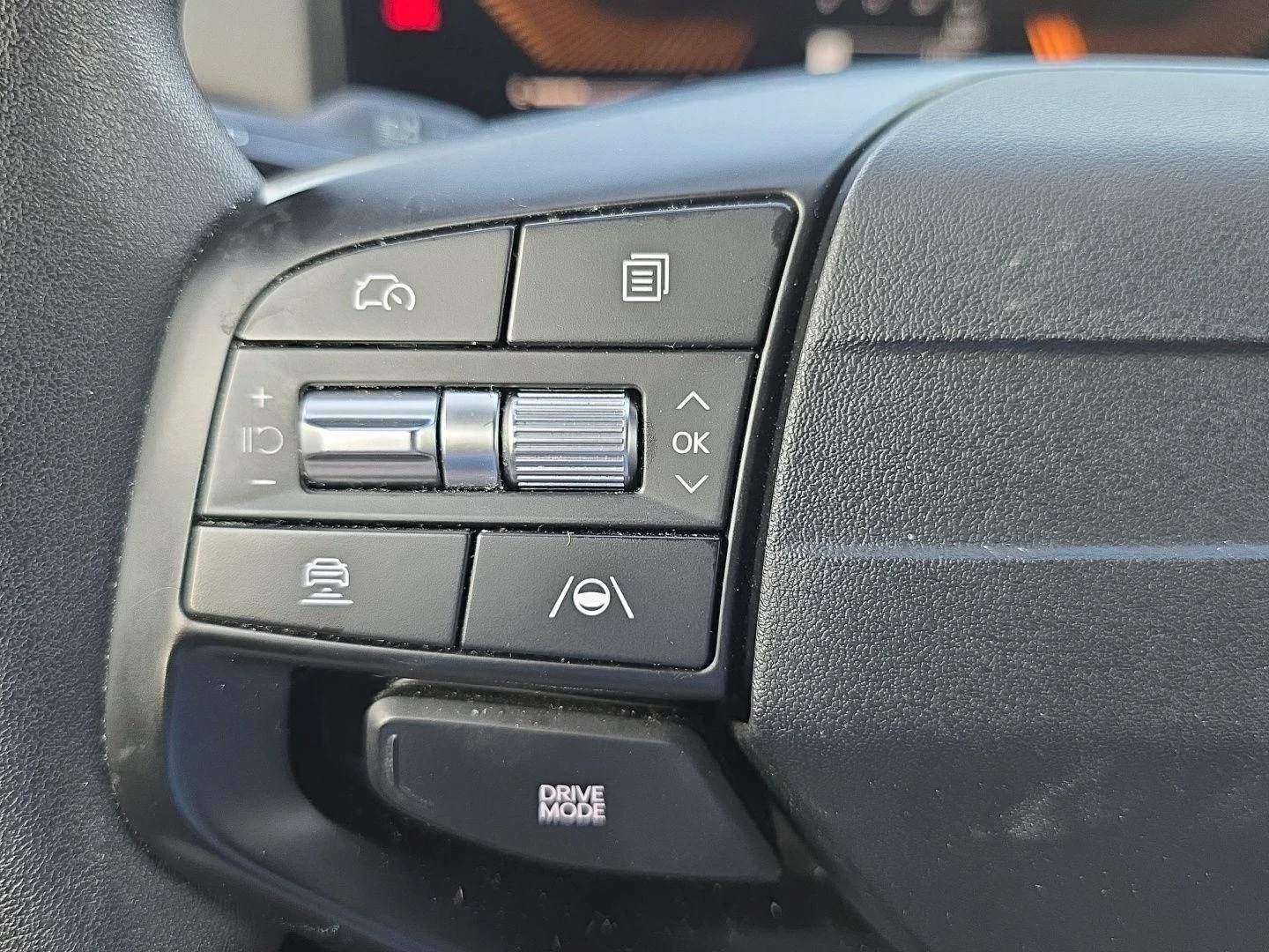 Used 2025 Steel Gray Kia LXS image 11