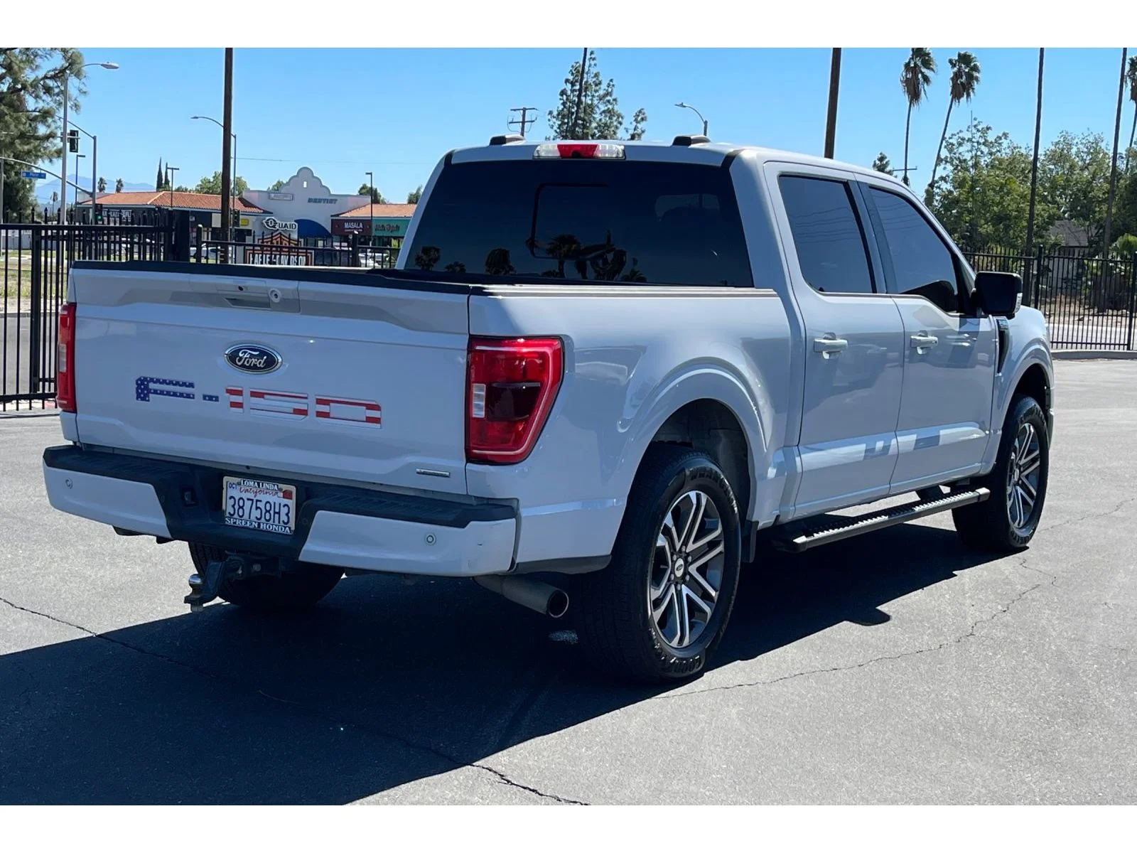 Used 2021 Space White Metallic Ford XLT image 6