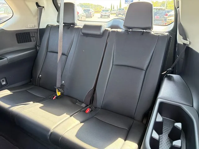 Used 2025 Red Toyota XLE image 23
