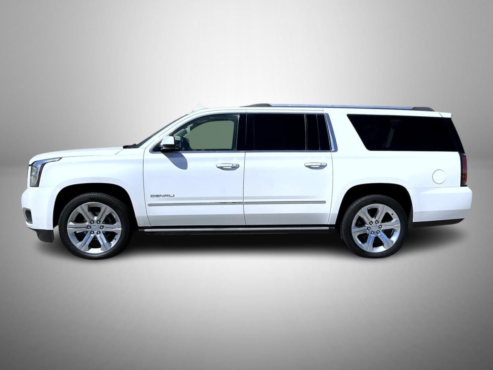 Used 2019 White GMC Denali image 8