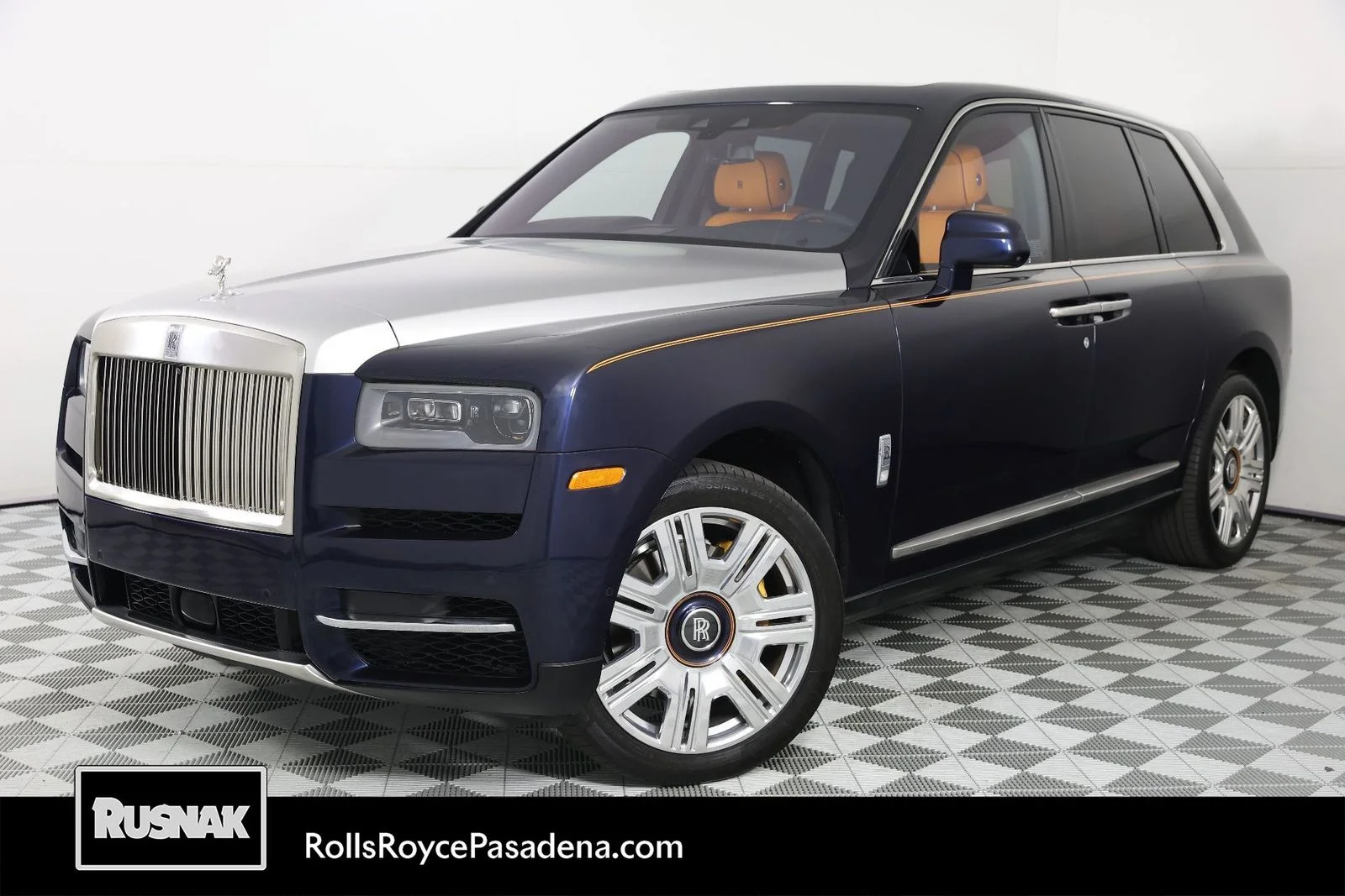2022 Rolls-Royce Cullinan -'s photo