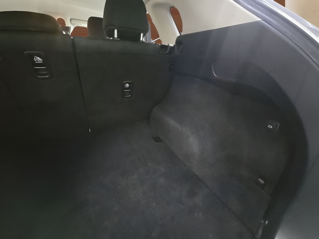 Used 2019 Silver Mazda Sport image 21