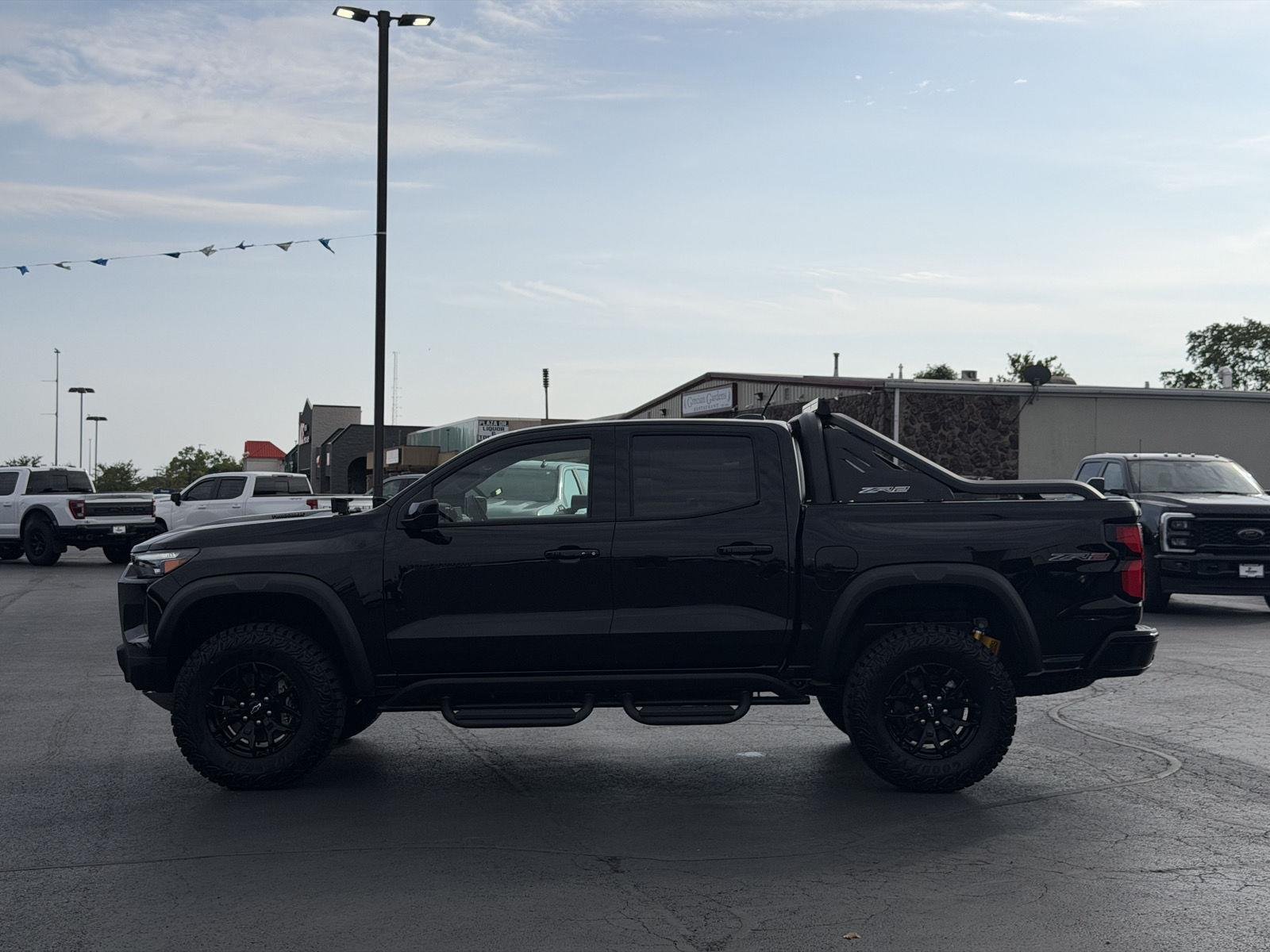 2026 Chevrolet Colorado ZR2 - Photo 6
