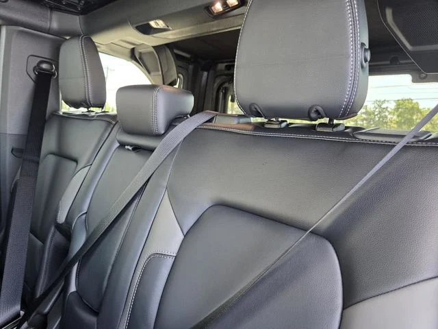 New 2026 Black Ford Outer Banks image 26