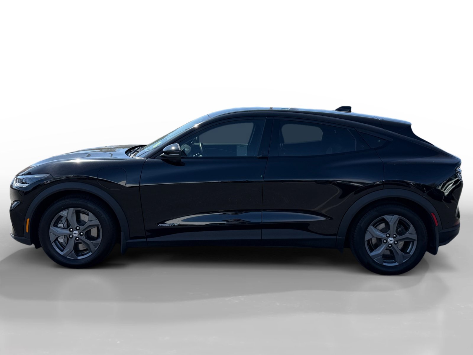 Certified Used 2022 Shadow Black Ford Select image 2