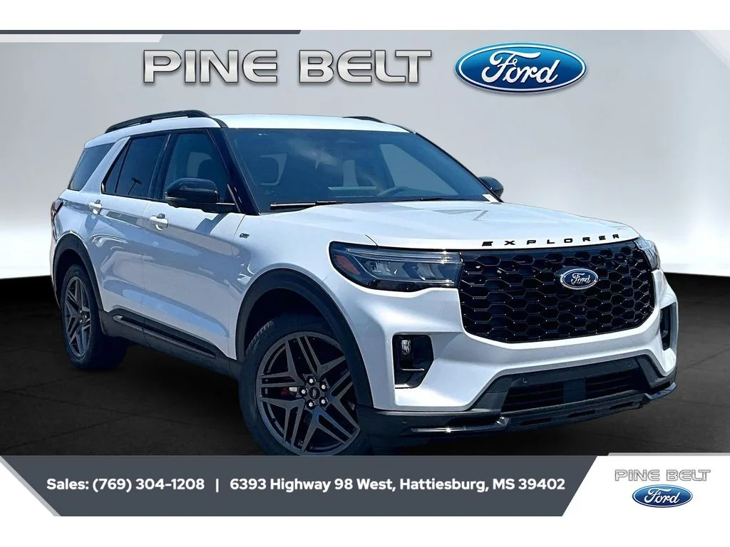 New 2026 Space White Metallic Ford ST-Line image 1