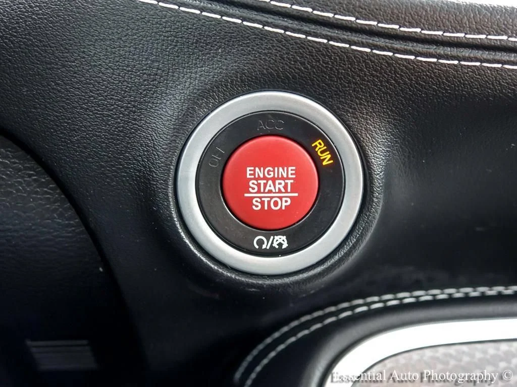 2022 Dodge Challenger SRT - Photo 20