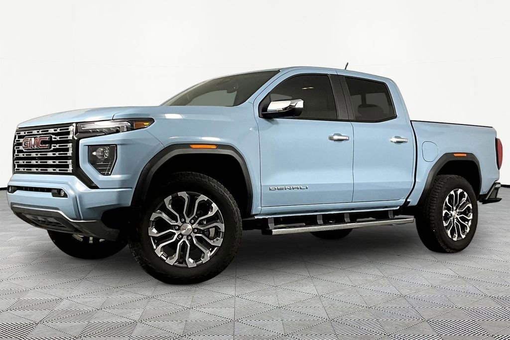 2026 GMC Canyon 4WD Denali Crew Cab Short Box's photo