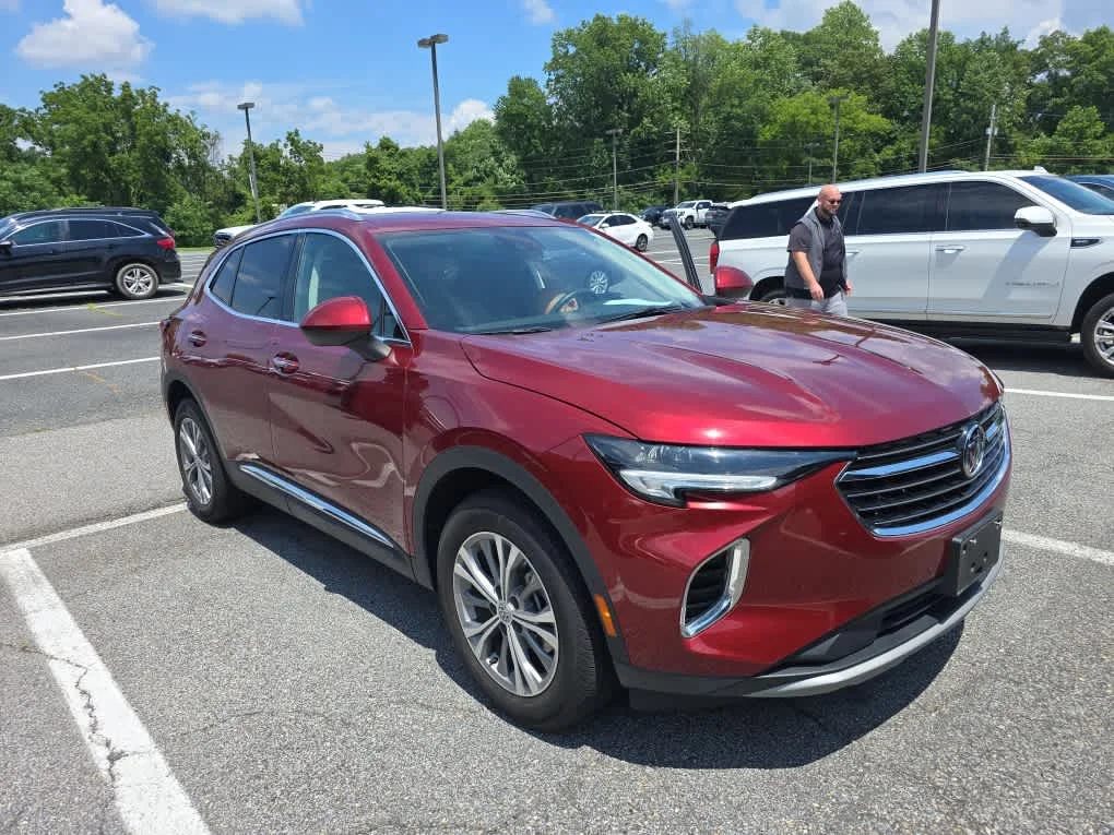Used 2022 Cinnabar Metallic Buick Preferred image 3