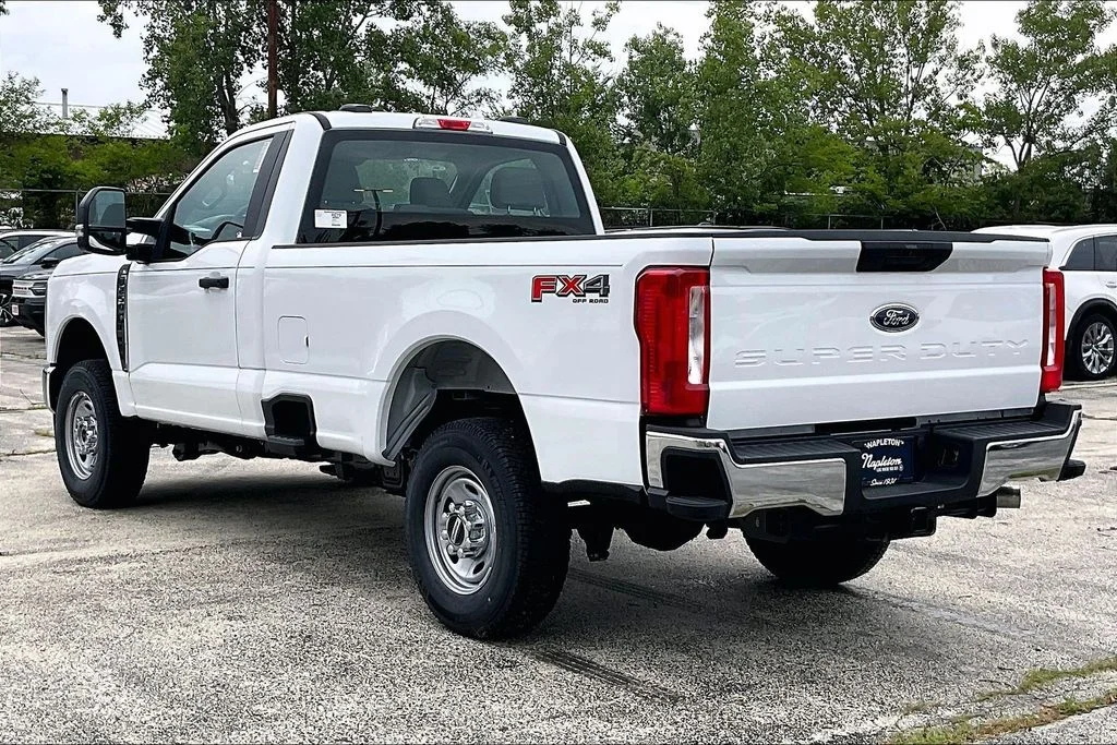 New 2026 Oxford White Ford F-250® XL image 10