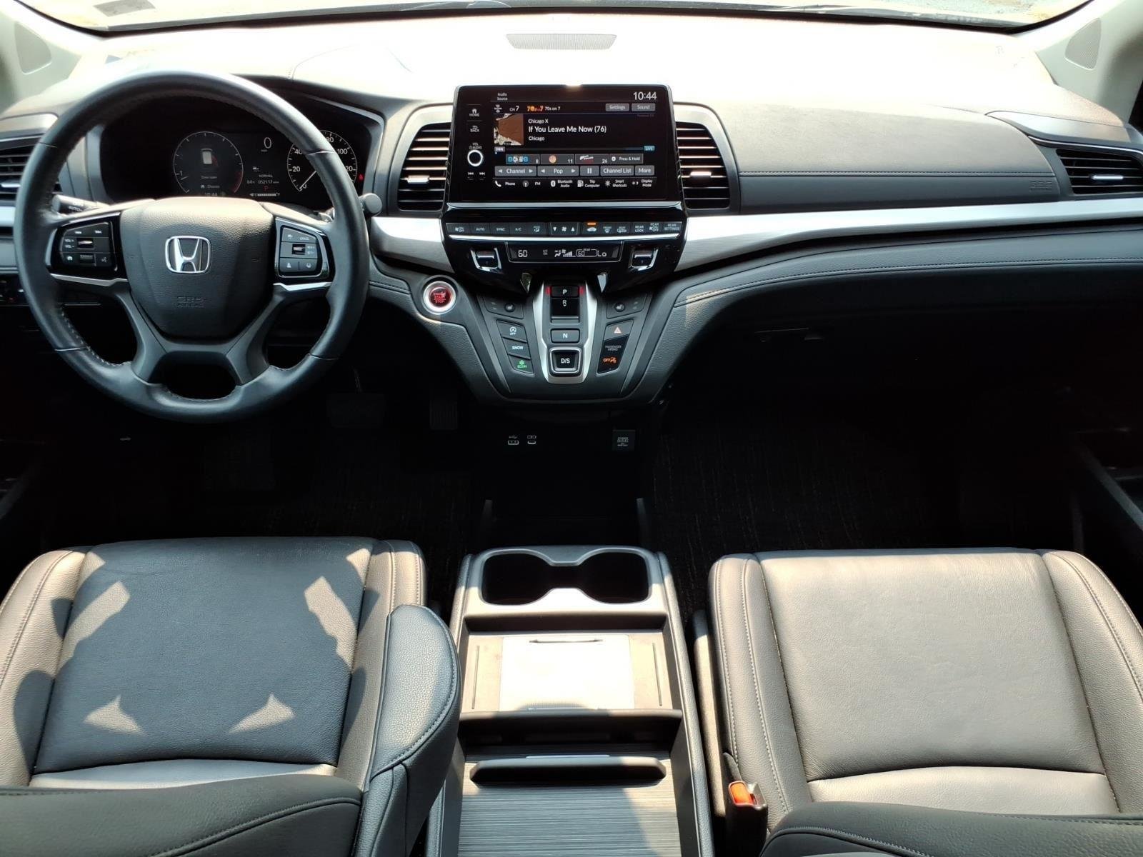 Used 2025 Crystal Black Pearl Honda EX-L image 22