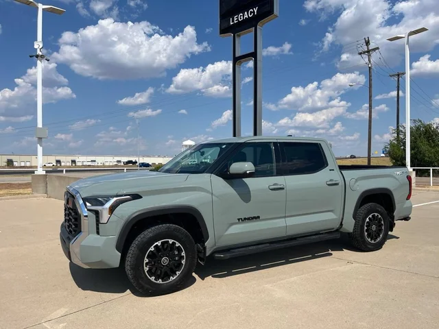 Used 2023 Toyota Tundra 4WD SR5