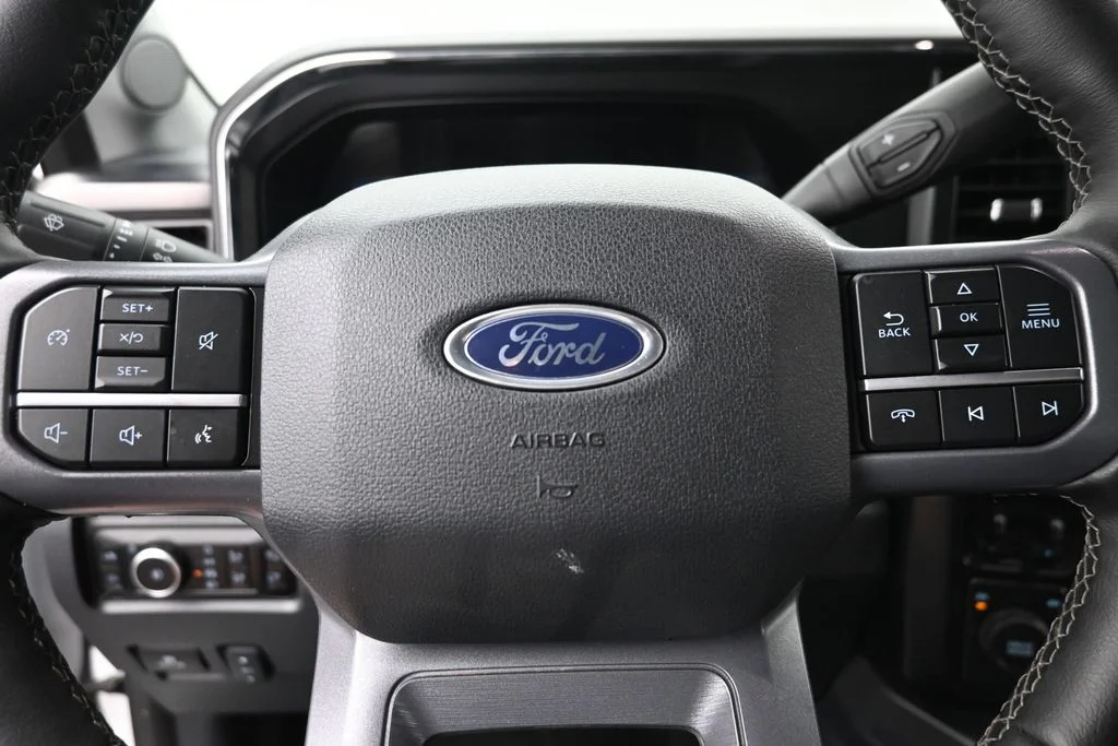 Used 2026 White Ford Lariat image 17