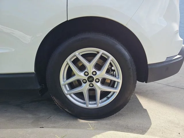 Used 2024 White Ford SEL image 30