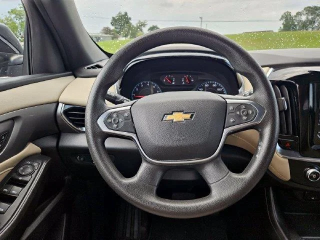 Used 2023 STERLING GRAY METALLIC Chevrolet LS image 14