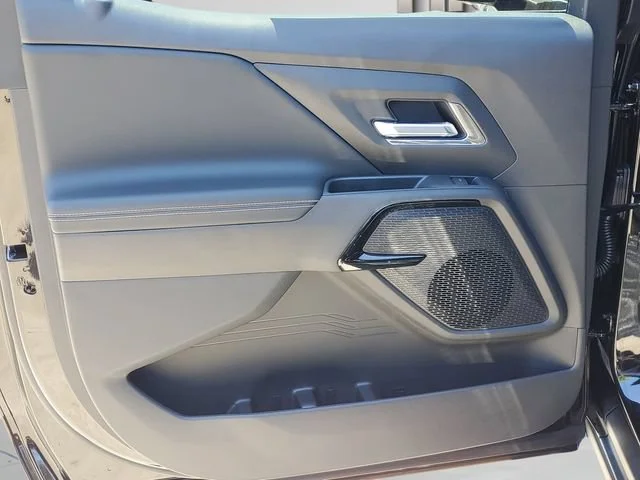 New 2026 Black Chevrolet LT - Extended Range image 24