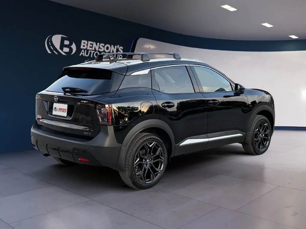 New 2027 Black Nissan SR image 5