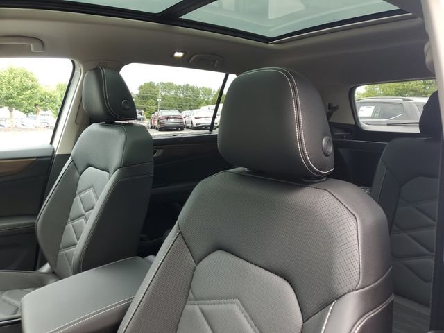 2026 Volkswagen Atlas SE w/Tech - Photo 16