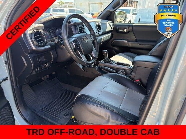 Certified Used 2022 LUNAR ROCK Toyota  image 16