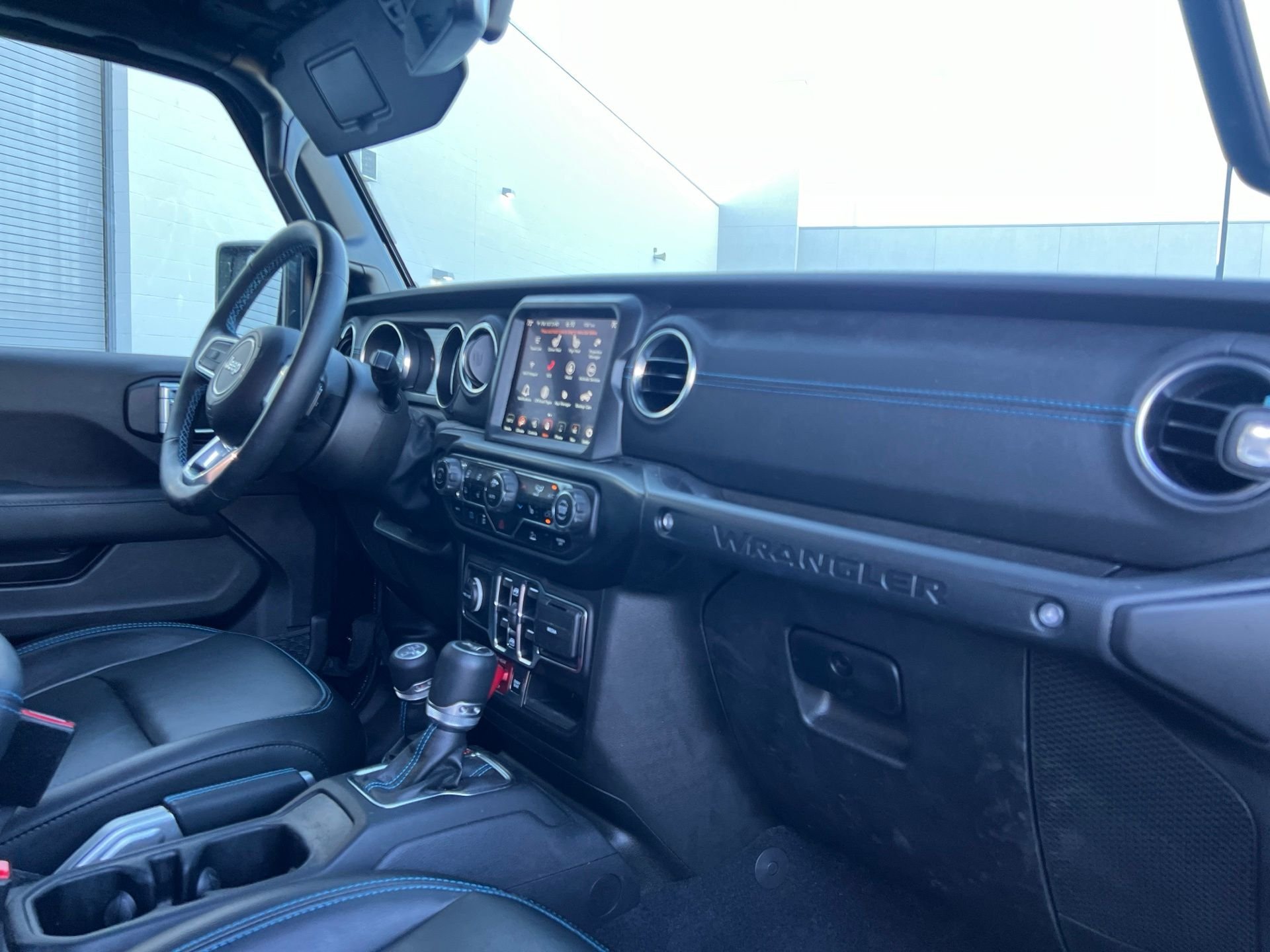 Used 2022 Black Jeep Unlimited Rubicon 4xe image 24