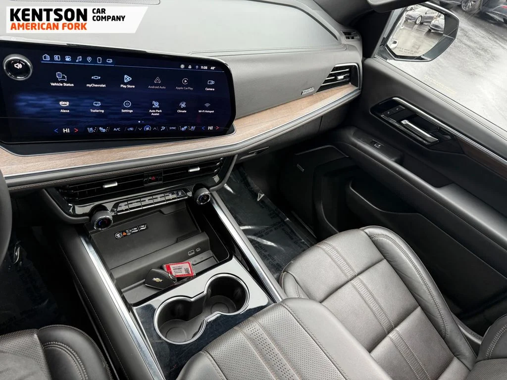 2025 Chevrolet Suburban High Country - Photo 25