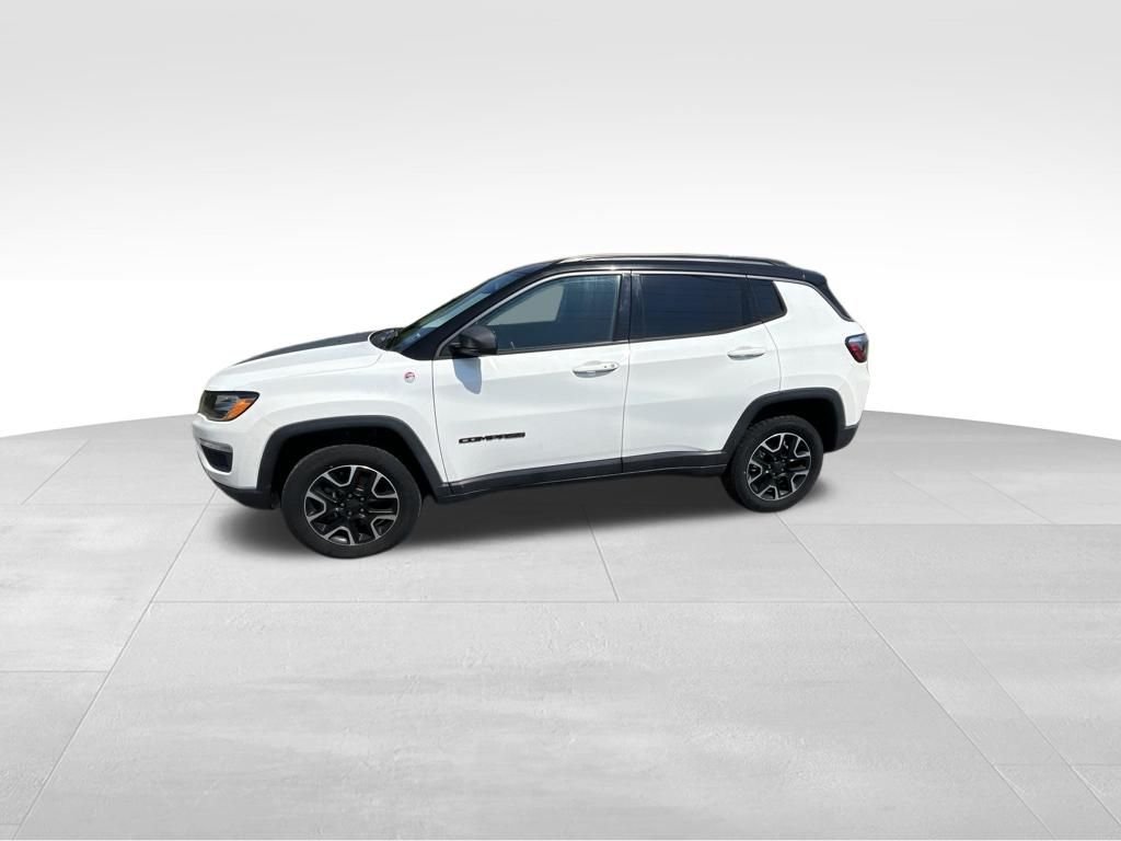 Used 2021 White Jeep Trailhawk image 4