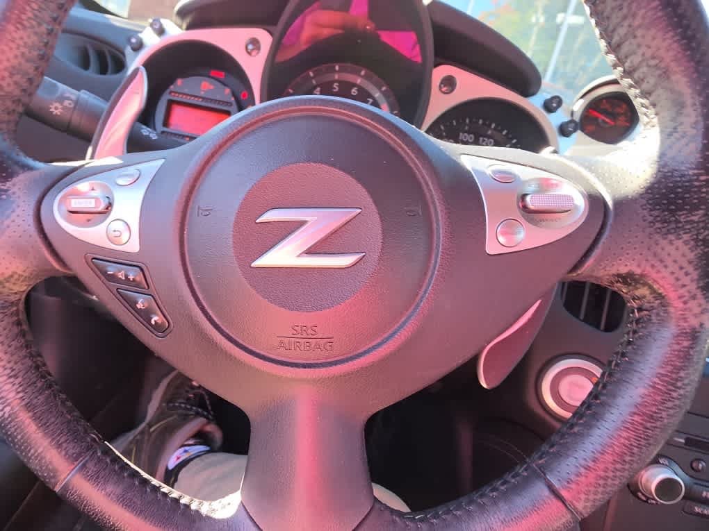 Used 2016 Magnetic Black Nissan Sport Tech image 27