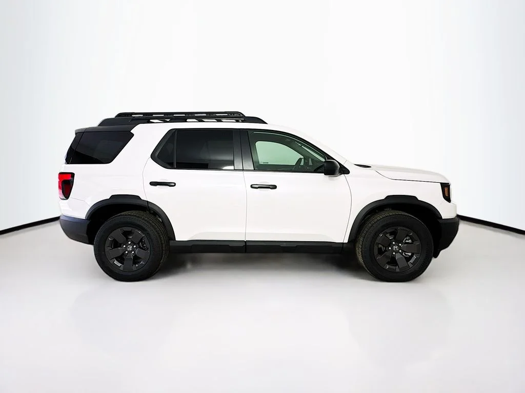 New 2026 Platinum White Pearl Honda RTL image 9