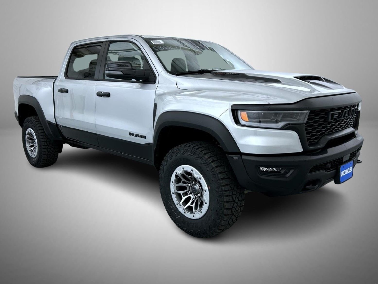 New 2026 Silver Zynith Exterior Paint RAM RHO image 3