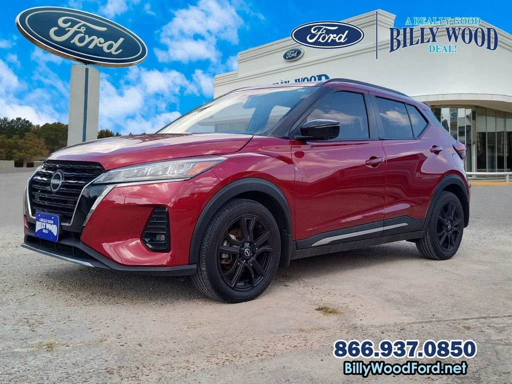 2024 Nissan Kicks SR
