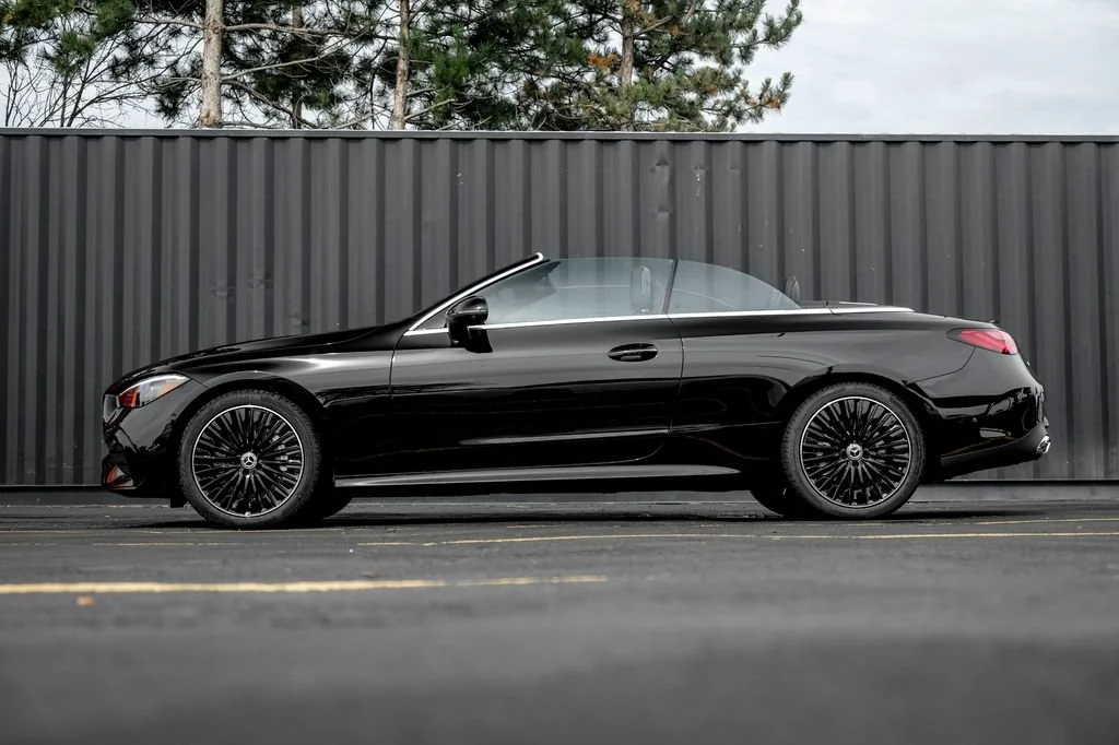 New 2027 Black Mercedes-Benz CLE 450 image 42