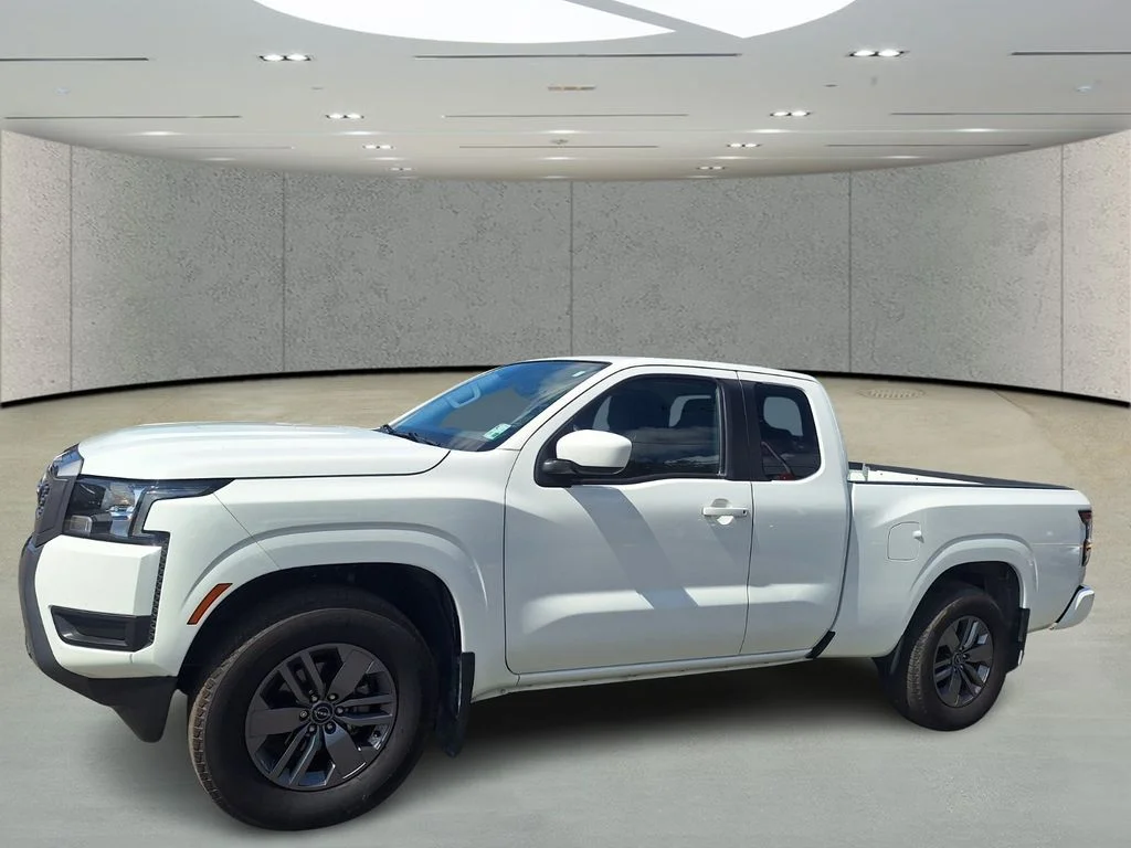 2025 Nissan Frontier SV King Cab 4X2's photo